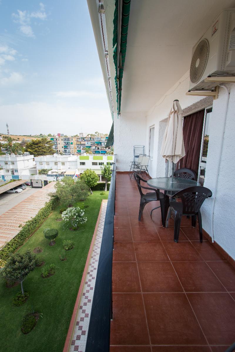 Holidays2Torremolinos Apartamento De 3 Dormitorios Con Terraza Y Piscina Comunitaria Kültér fotó